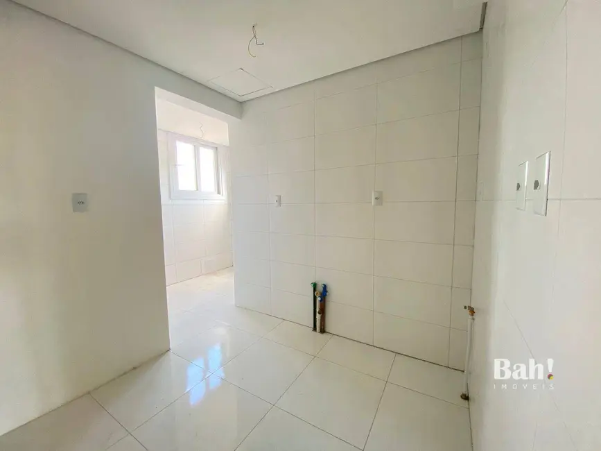 Apartamento com 2 quartos à venda, 72m2 em Marechal Rondon, Canoas - RS - imagem 3 Foto 3 de Apartamento com 2 quartos à venda, 72m2 em Marechal Rondon, Canoas - RS