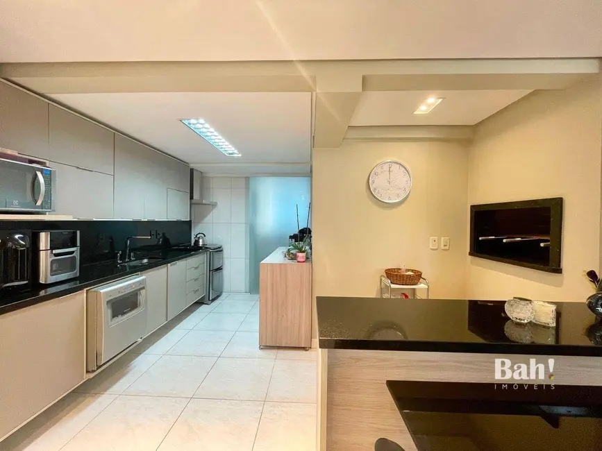 Apartamento com 3 quartos à venda, 220m2 em Centro, Canoas - RS - imagem 5 Foto 5 de Apartamento com 3 quartos à venda, 220m2 em Centro, Canoas - RS