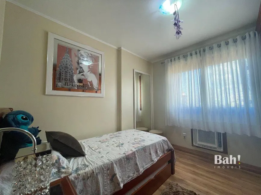 Cobertura com 3 quartos à venda, 259m2 em Centro, Canoas - RS - imagem 7 Foto 7 de Cobertura com 3 quartos à venda, 259m2 em Centro, Canoas - RS