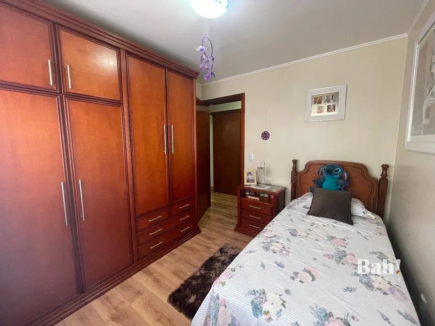 Cobertura com 3 quartos à venda, 259m2 em Centro, Canoas - RS - imagem 8 Foto 8 de Cobertura com 3 quartos à venda, 259m2 em Centro, Canoas - RS