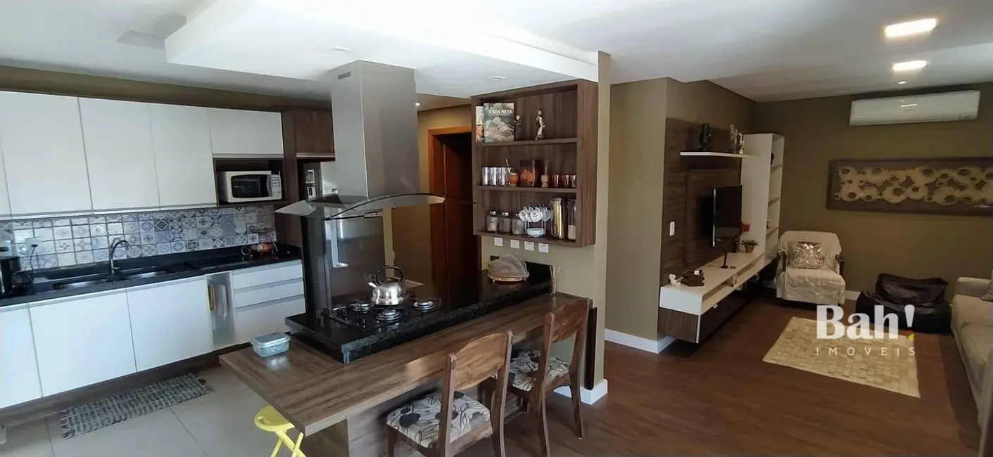 Foto 9 de Casa com 3 quartos à venda, 256m2 em Estância Velha, Canoas - RS