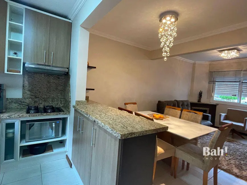 Sobrado com 3 quartos à venda, 100m2 em Fátima, Canoas - RS - imagem 5 Foto 5 de Sobrado com 3 quartos à venda, 100m2 em Fátima, Canoas - RS