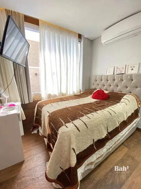 Casa de Condomínio com 3 quartos à venda, 100m2 em Central Parque, Cachoeirinha - RS - imagem 7 Foto 7 de Casa de Condomínio com 3 quartos à venda, 100m2 em Central Parque, Cachoeirinha - RS