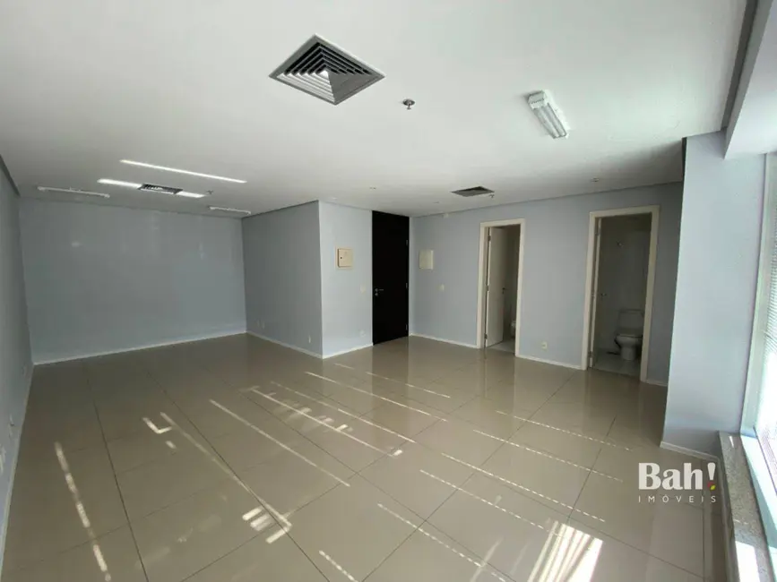 Foto 2 de Sala Comercial à venda, 92m2 em Cristal, Porto Alegre - RS