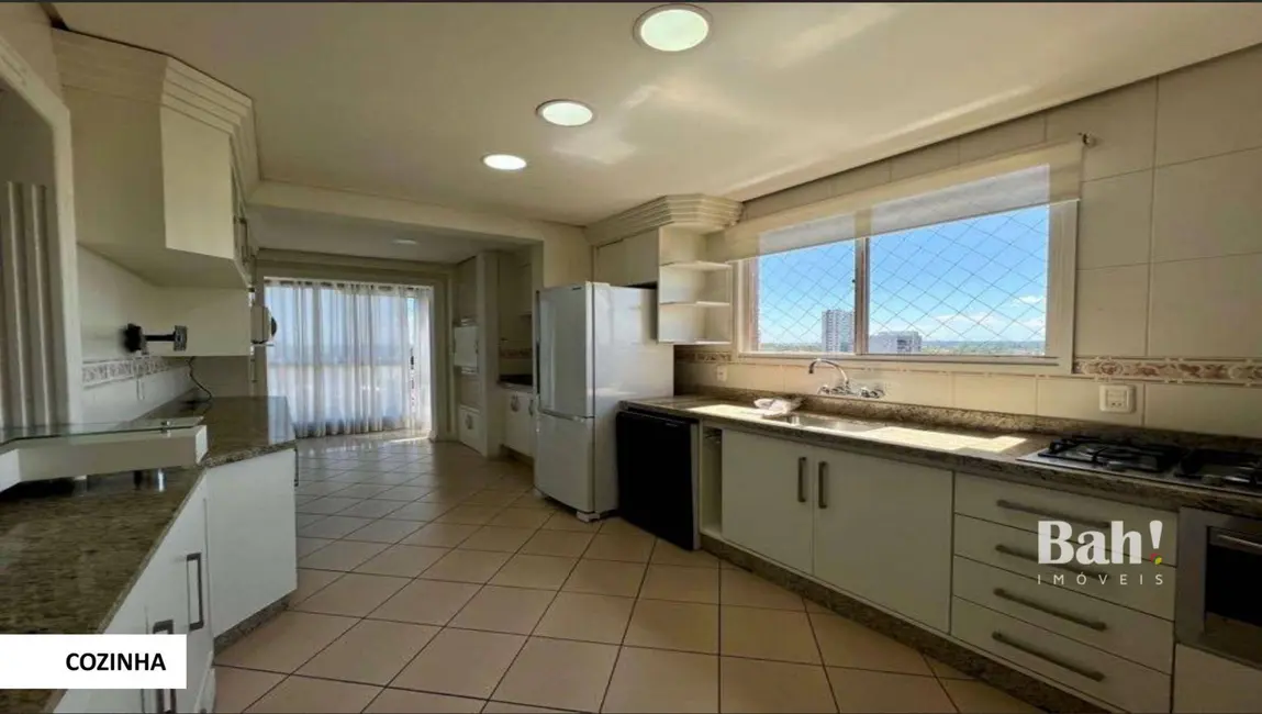 Apartamento com 3 quartos à venda, 156m2 em Centro, Esteio - RS - imagem 5 Foto 5 de Apartamento com 3 quartos à venda, 156m2 em Centro, Esteio - RS