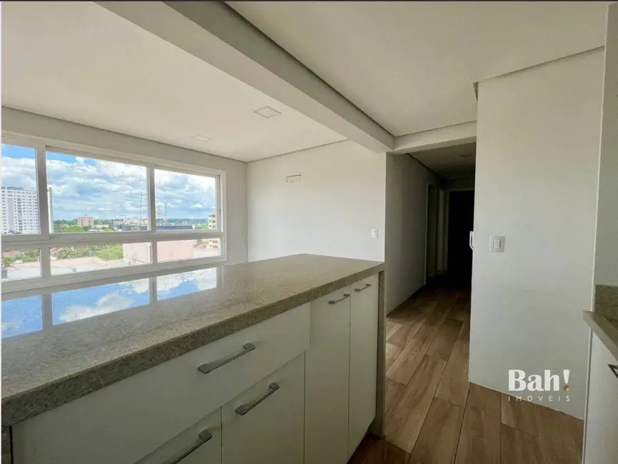 Foto 2 de Apartamento com 2 quartos à venda, 67m2 em Centro, Esteio - RS