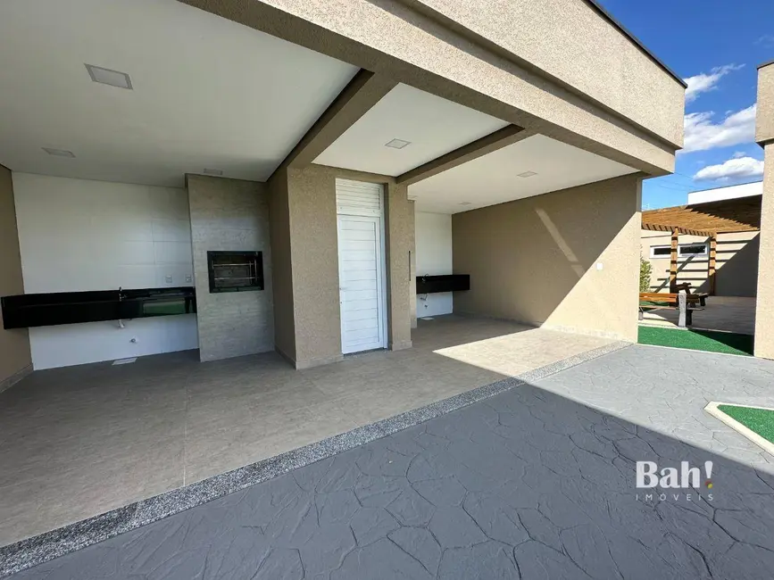 Foto 4 de Terreno / Lote à venda, 160m2 em Fátima, Canoas - RS