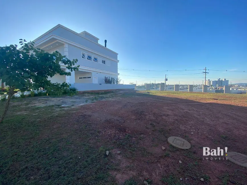 Foto 1 de Terreno / Lote à venda, 355m2 em Marechal Rondon, Canoas - RS