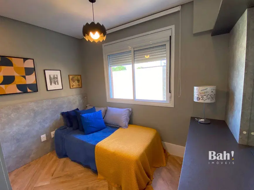 Foto 7 de Apartamento com 2 quartos à venda, 68m2 em Porto Alegre - RS