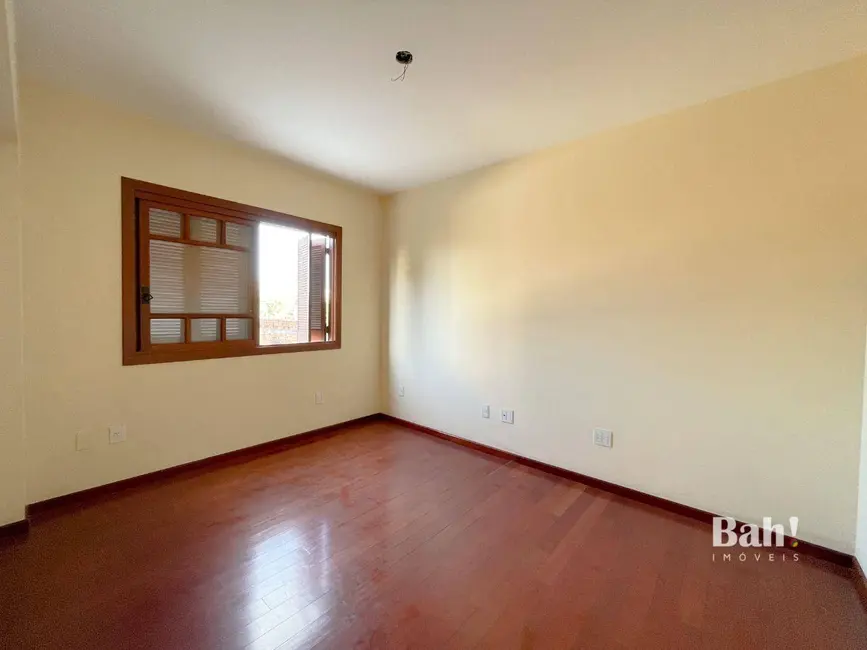 Foto 5 de Apartamento com 3 quartos à venda, 220m2 em Centro, Canoas - RS