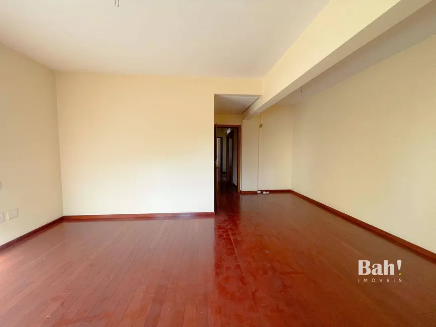 Foto 2 de Apartamento com 3 quartos à venda, 220m2 em Centro, Canoas - RS