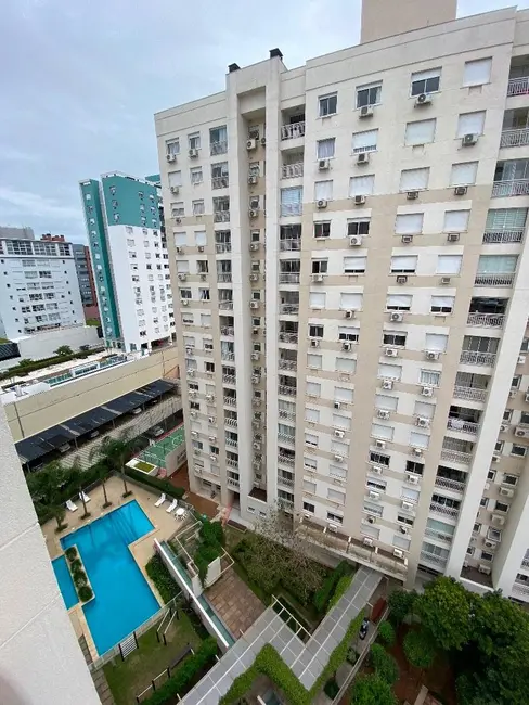 Apartamento com 3 quartos à venda, 74m2 em Porto Alegre - RS - imagem 6 Foto 6 de Apartamento com 3 quartos à venda, 74m2 em Porto Alegre - RS