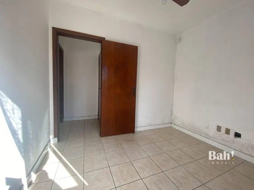 Foto 9 de Sobrado com 3 quartos à venda, 330m2 em Centro, Canoas - RS