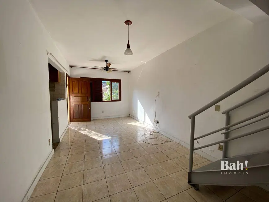 Foto 4 de Sobrado com 3 quartos à venda, 330m2 em Centro, Canoas - RS