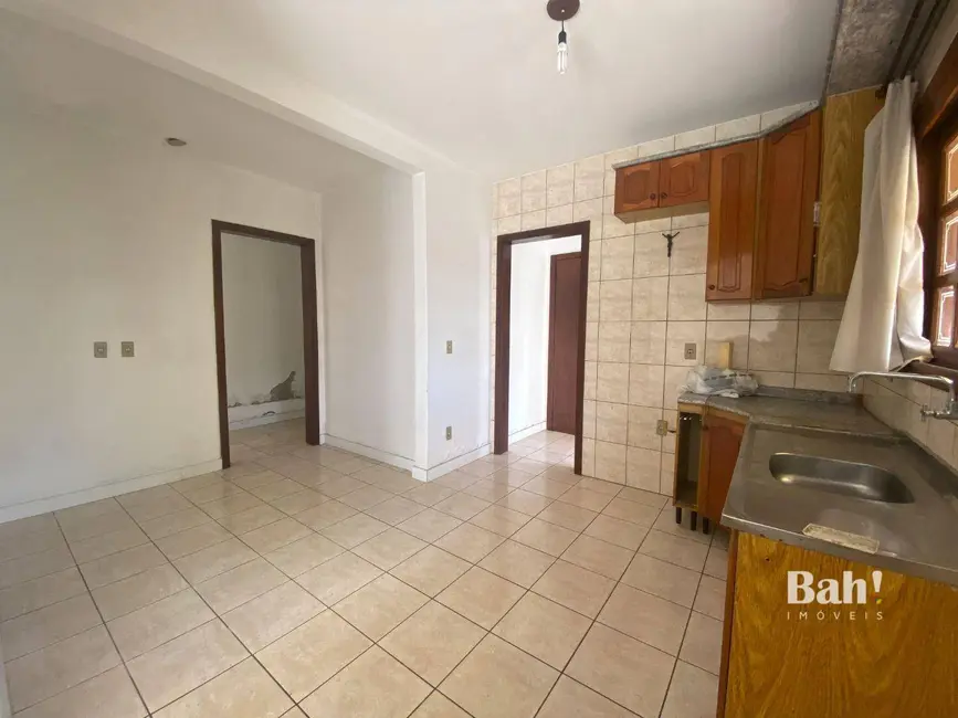 Foto 7 de Sobrado com 3 quartos à venda, 330m2 em Centro, Canoas - RS