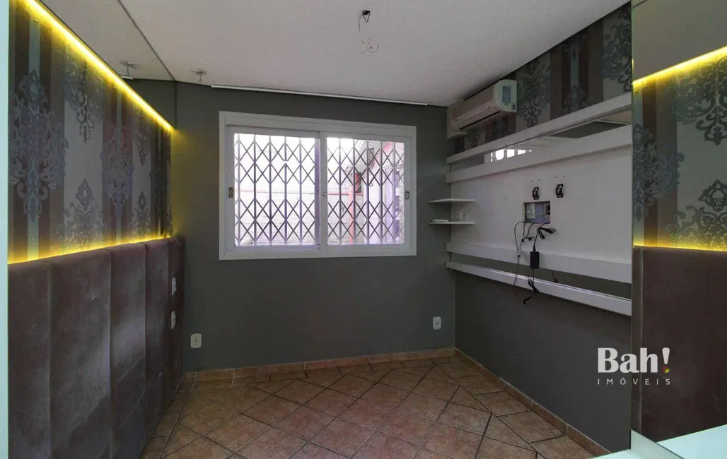 Casa de Condomínio com 3 quartos à venda, 160m2 em Rio Branco, Canoas - RS - imagem 7 Foto 7 de Casa de Condomínio com 3 quartos à venda, 160m2 em Rio Branco, Canoas - RS