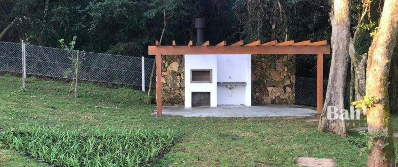 Sobrado com 3 quartos à venda, 161m2 em Jansen, Gravatai - RS - imagem 9 Foto 9 de Sobrado com 3 quartos à venda, 161m2 em Jansen, Gravatai - RS