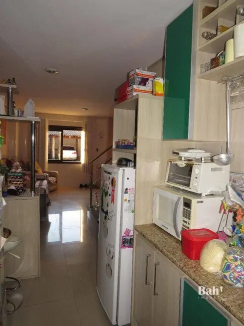 Sobrado com 3 quartos à venda, 105m2 em Niterói, Canoas - RS - imagem 9 Foto 9 de Sobrado com 3 quartos à venda, 105m2 em Niterói, Canoas - RS