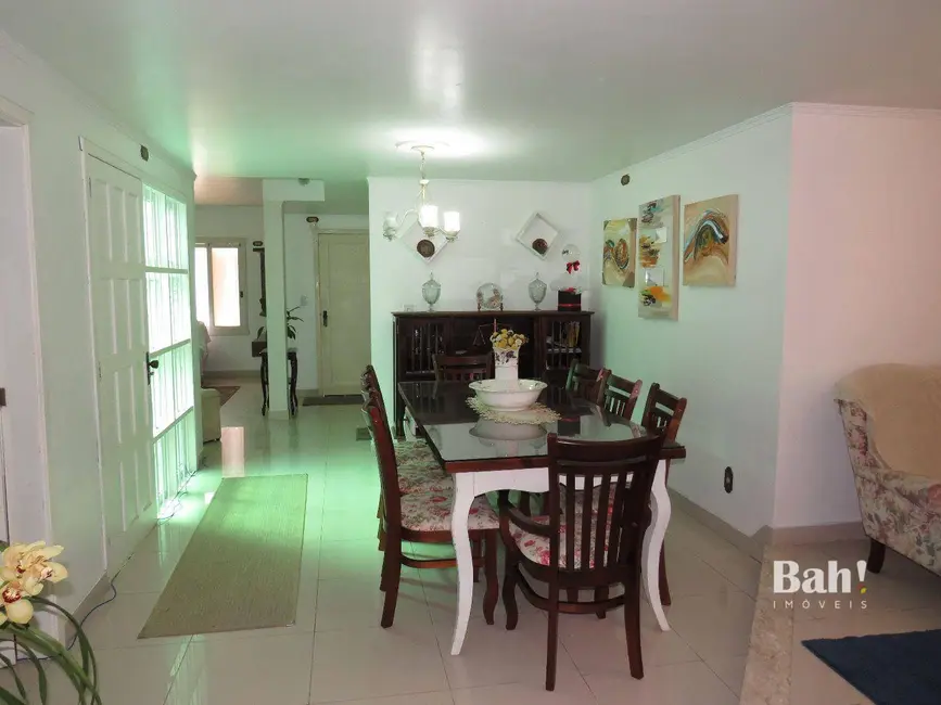 Foto 7 de Sobrado com 4 quartos à venda, 360m2 em Igara, Canoas - RS