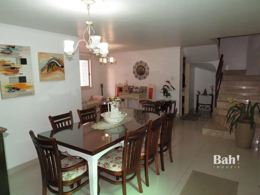 Foto 5 de Sobrado com 4 quartos à venda, 360m2 em Igara, Canoas - RS