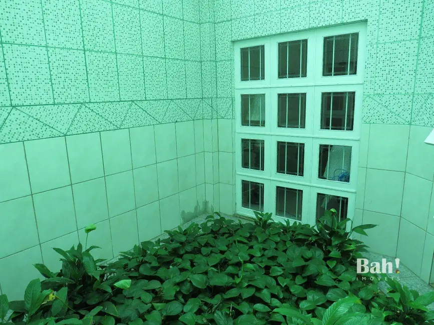 Foto 4 de Sobrado com 4 quartos à venda, 360m2 em Igara, Canoas - RS