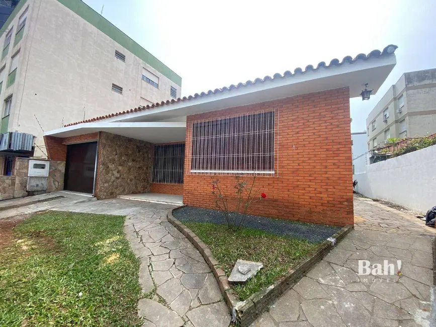 Foto 2 de Casa com 3 quartos à venda e para alugar, 302m2 em Centro, Canoas - RS