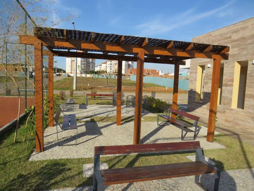Foto 11 de Sobrado com 3 quartos à venda, 250m2 em Igara, Canoas - RS