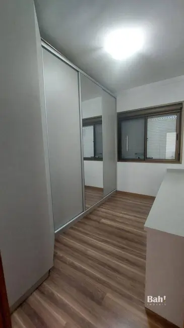 Apartamento com 3 quartos à venda, 138m2 em Nossa Senhora das Graças, Canoas - RS - imagem 5 Foto 5 de Apartamento com 3 quartos à venda, 138m2 em Nossa Senhora das Graças, Canoas - RS