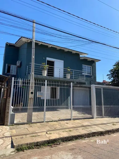 Foto 1 de Sobrado com 4 quartos à venda, 200m2 em Parque da Matriz, Cachoeirinha - RS