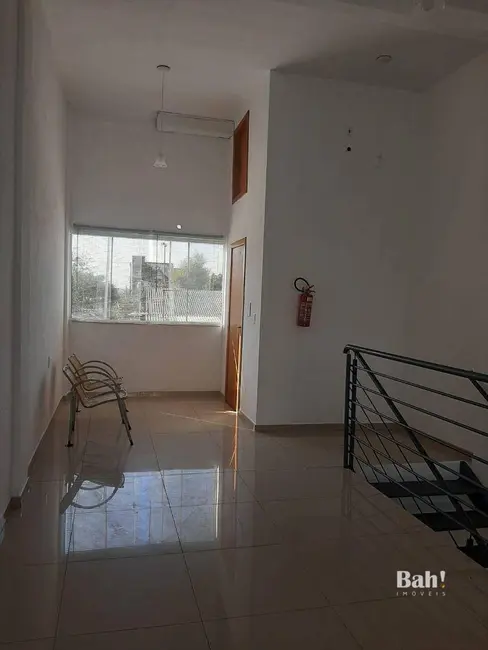 Loja à venda, 105m2 em Centro, Canoas - RS - imagem 3 Foto 3 de Loja à venda, 105m2 em Centro, Canoas - RS
