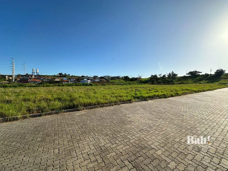 Foto 3 de Terreno / Lote à venda, 212m2 em Nova Santa Rita - RS