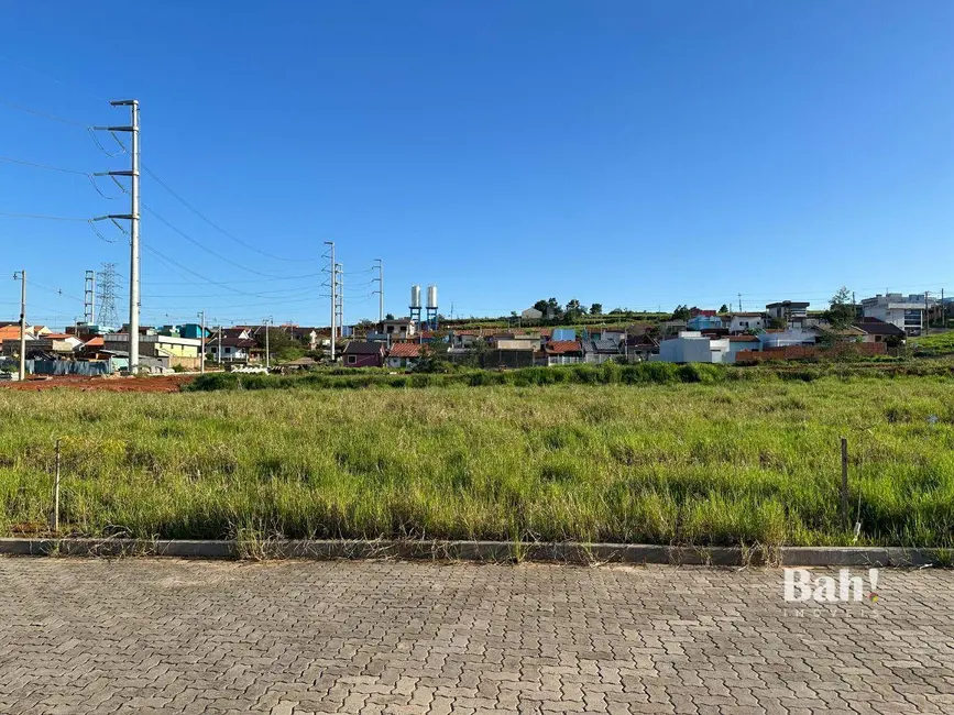 Foto 2 de Terreno / Lote à venda, 212m2 em Nova Santa Rita - RS