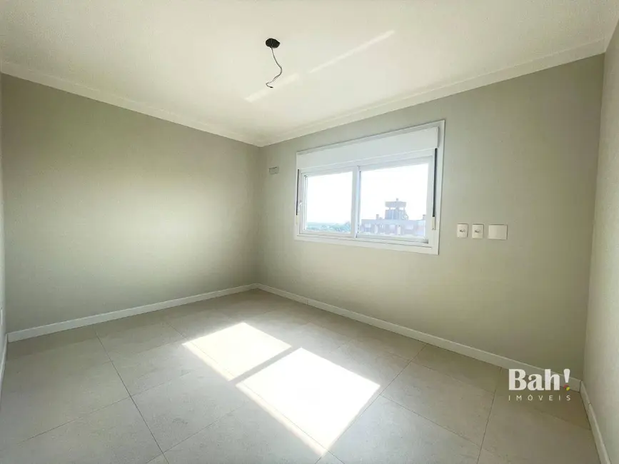 Apartamento com 3 quartos à venda, 105m2 em Centro, Canoas - RS - imagem 9 Foto 9 de Apartamento com 3 quartos à venda, 105m2 em Centro, Canoas - RS