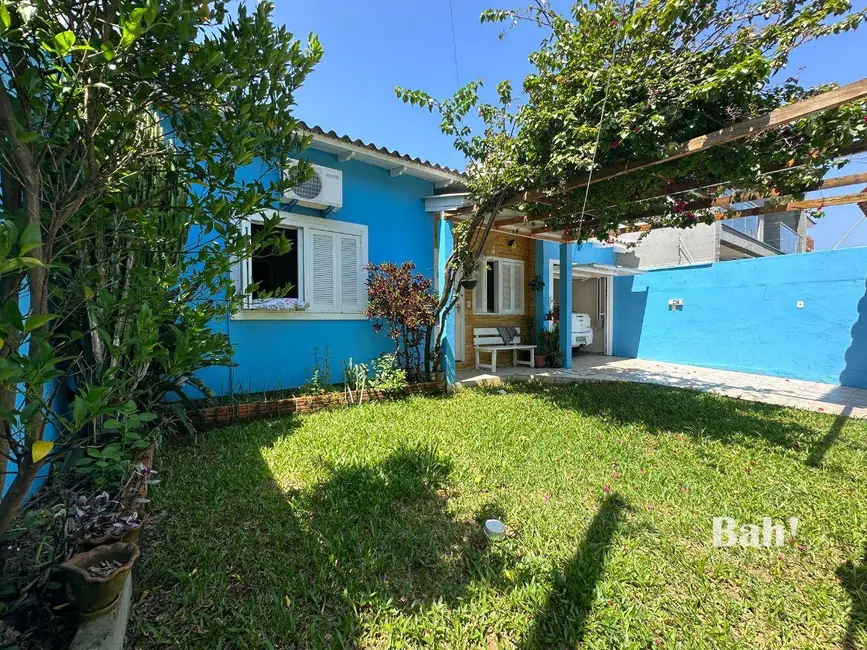 Foto 2 de Casa com 2 quartos à venda, 200m2 em Igara, Canoas - RS