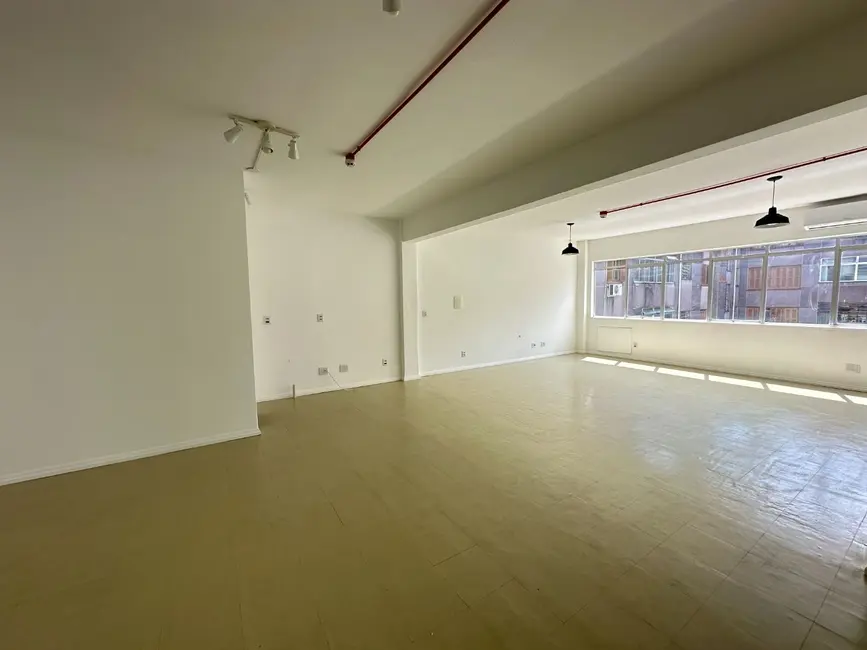 Sala Comercial à venda, 58m2 em Centro, Canoas - RS - imagem 5 Foto 5 de Sala Comercial à venda, 58m2 em Centro, Canoas - RS