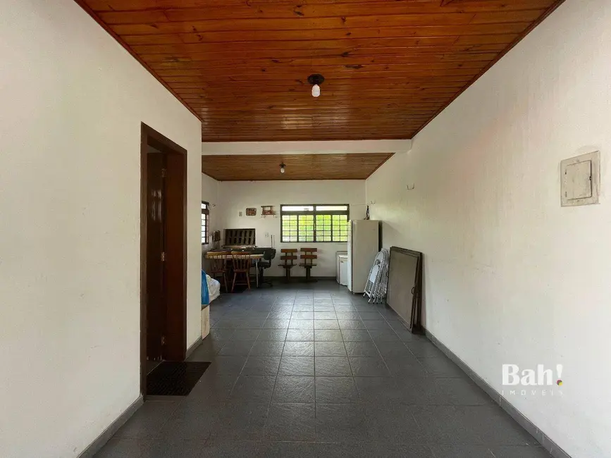 Sobrado com 5 quartos à venda, 406m2 em Marechal Rondon, Canoas - RS - imagem 9 Foto 9 de Sobrado com 5 quartos à venda, 406m2 em Marechal Rondon, Canoas - RS