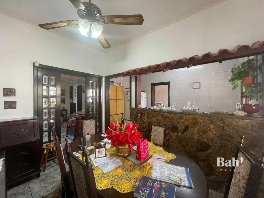 Sobrado com 5 quartos à venda, 406m2 em Marechal Rondon, Canoas - RS - imagem 7 Foto 7 de Sobrado com 5 quartos à venda, 406m2 em Marechal Rondon, Canoas - RS