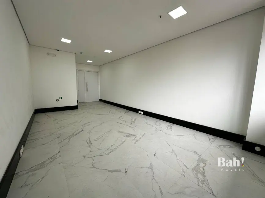 Sala Comercial à venda e para alugar, 49m2 em Marechal Rondon, Canoas - RS - imagem 6 Foto 6 de Sala Comercial à venda e para alugar, 49m2 em Marechal Rondon, Canoas - RS