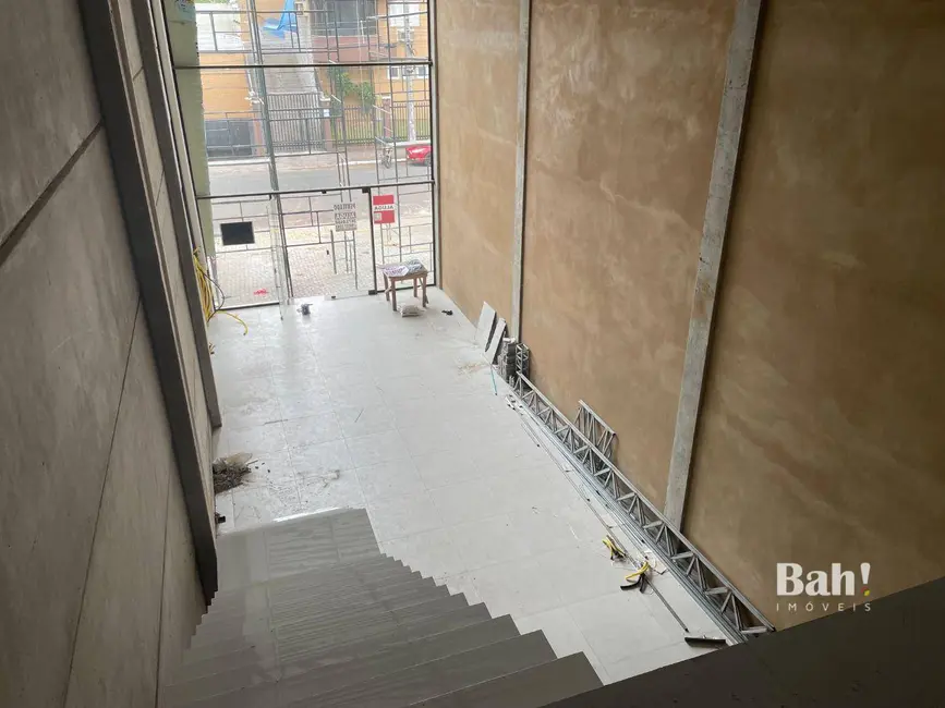 Sala Comercial para alugar, 195m2 em Marechal Rondon, Canoas - RS - imagem 7 Foto 7 de Sala Comercial para alugar, 195m2 em Marechal Rondon, Canoas - RS