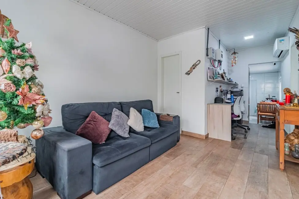 Casa de Condomínio com 2 quartos à venda, 85m2 em Neópolis, Gravatai - RS - imagem 6 Foto 6 de Casa de Condomínio com 2 quartos à venda, 85m2 em Neópolis, Gravatai - RS