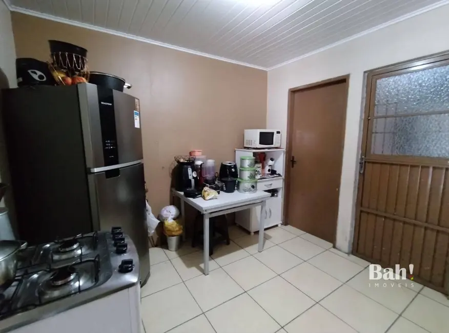 Casa com 2 quartos à venda, 160m2 em Nova Sapucaia, Sapucaia Do Sul - RS - imagem 5 Foto 5 de Casa com 2 quartos à venda, 160m2 em Nova Sapucaia, Sapucaia Do Sul - RS