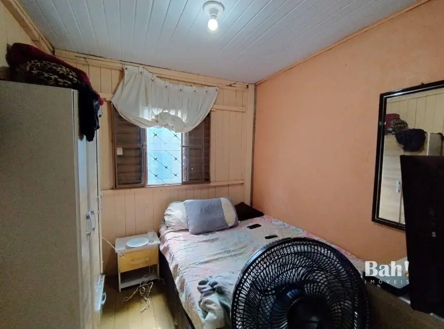 Casa com 2 quartos à venda, 160m2 em Nova Sapucaia, Sapucaia Do Sul - RS - imagem 8 Foto 8 de Casa com 2 quartos à venda, 160m2 em Nova Sapucaia, Sapucaia Do Sul - RS