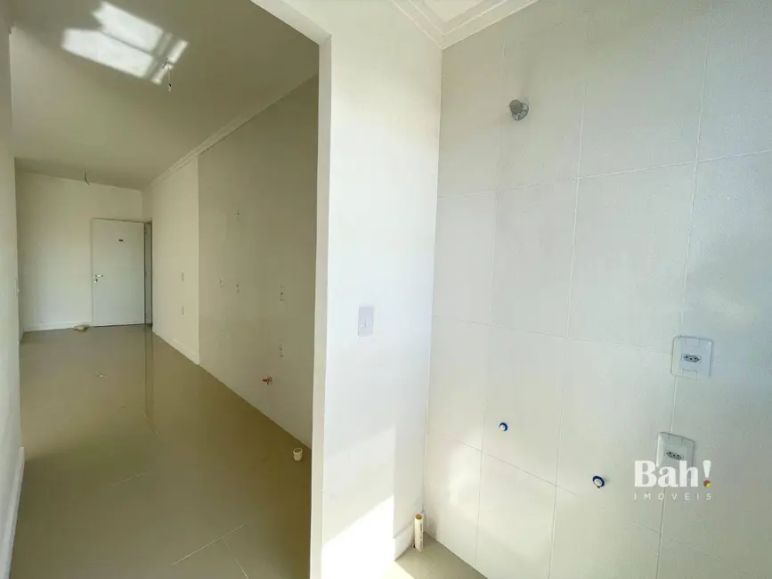Apartamento com 3 quartos à venda, 85m2 em Niterói, Canoas - RS - imagem 4 Foto 4 de Apartamento com 3 quartos à venda, 85m2 em Niterói, Canoas - RS