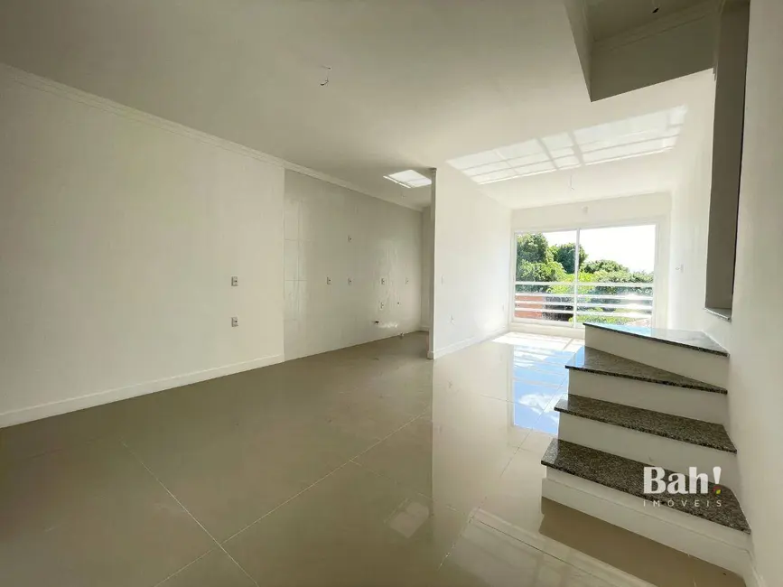 Foto 2 de Apartamento com 3 quartos à venda, 85m2 em Niterói, Canoas - RS