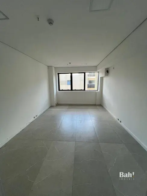 Foto 1 de Sala Comercial à venda, 30m2 em Marechal Rondon, Canoas - RS