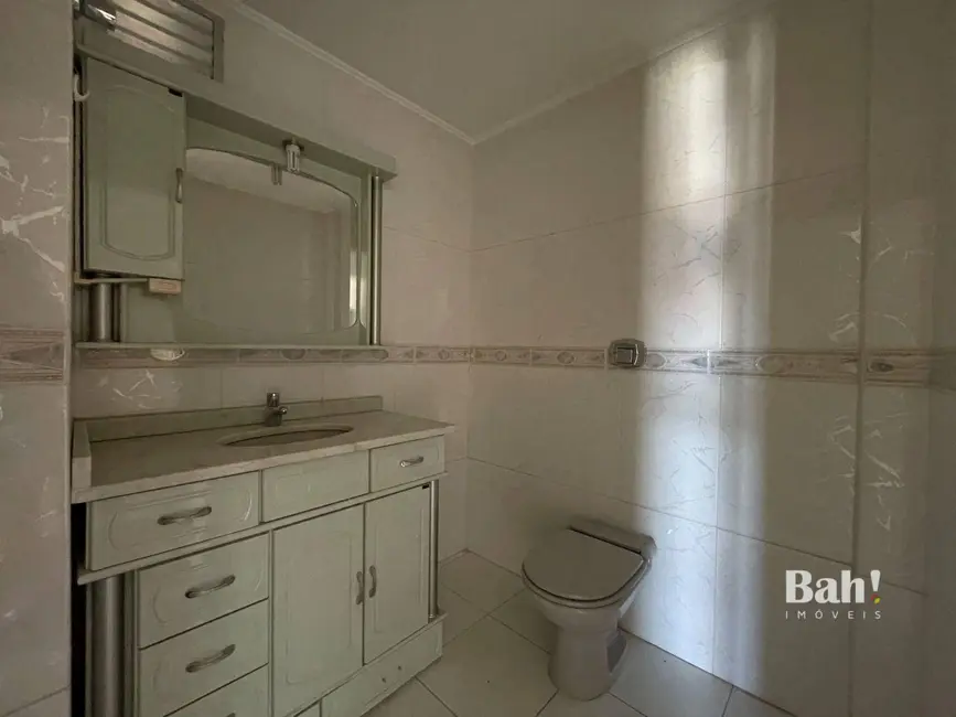 Apartamento com 2 quartos à venda, 97m2 em Centro, Canoas - RS - imagem 8 Foto 8 de Apartamento com 2 quartos à venda, 97m2 em Centro, Canoas - RS