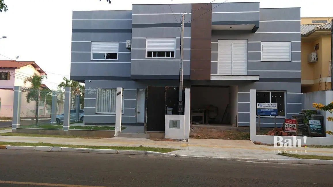 Sobrado com 2 quartos à venda, 150m2 em Igara, Canoas - RS - imagem 2 Foto 2 de Sobrado com 2 quartos à venda, 150m2 em Igara, Canoas - RS