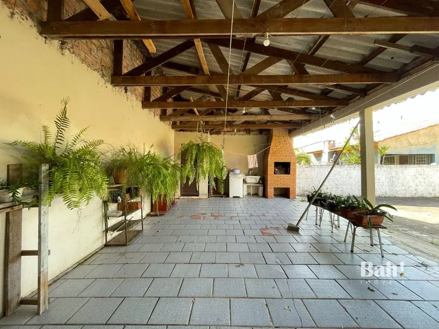 Foto 3 de Casa com 2 quartos à venda, 316m2 em Harmonia, Canoas - RS