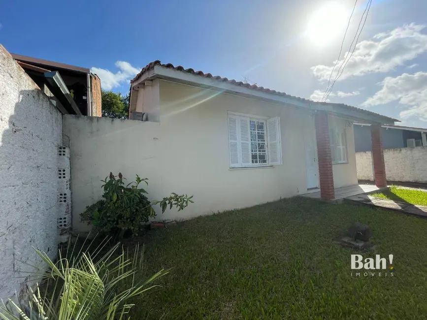 Foto 2 de Casa com 2 quartos à venda, 316m2 em Harmonia, Canoas - RS