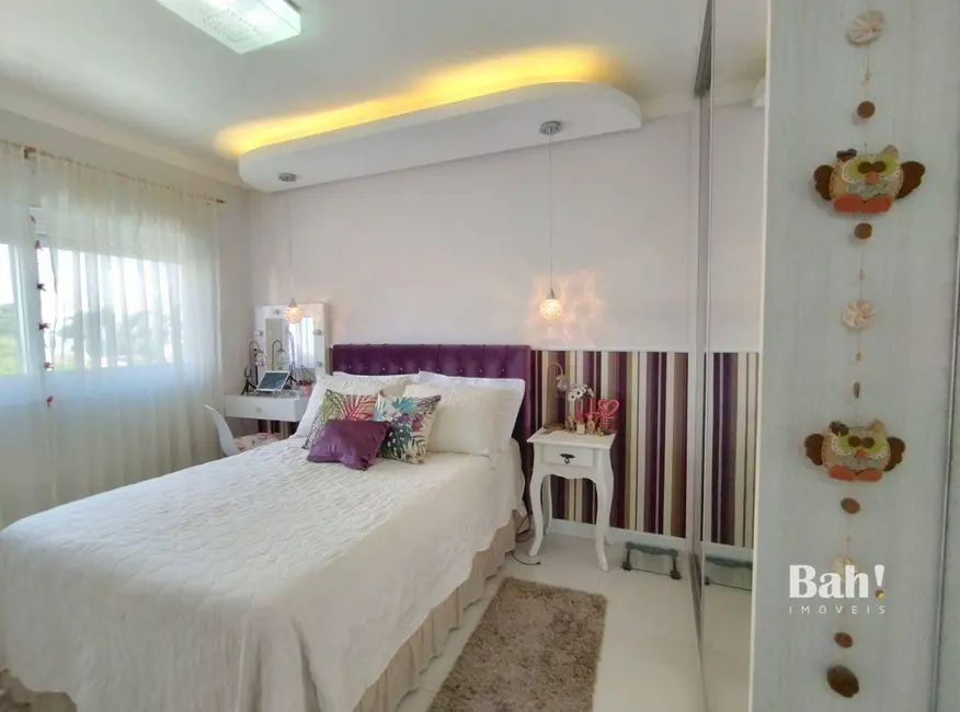 Apartamento com 2 quartos à venda, 110m2 em Centro, Canoas - RS - imagem 9 Foto 9 de Apartamento com 2 quartos à venda, 110m2 em Centro, Canoas - RS